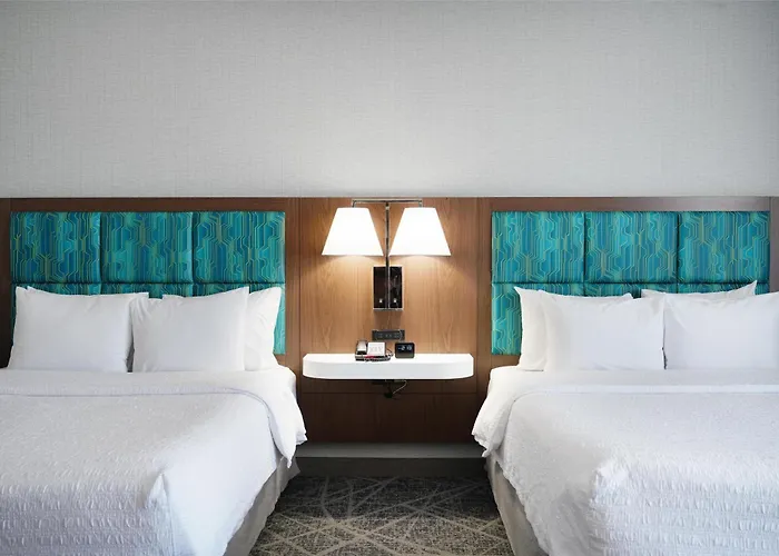 Hampton & Tulsa/tulsa Hills Hotel Tulsa