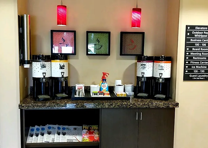 Hotel Hampton & Tulsa/tulsa Hills 3*