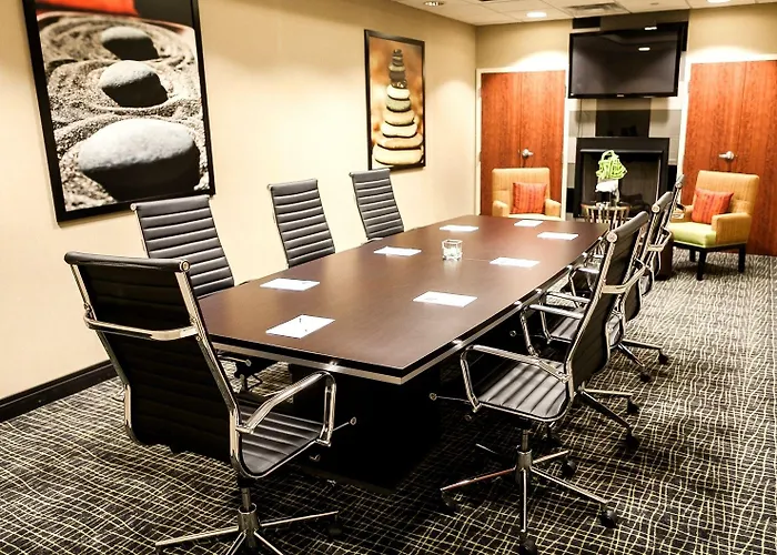 Hotel Hampton & Tulsa/tulsa Hills